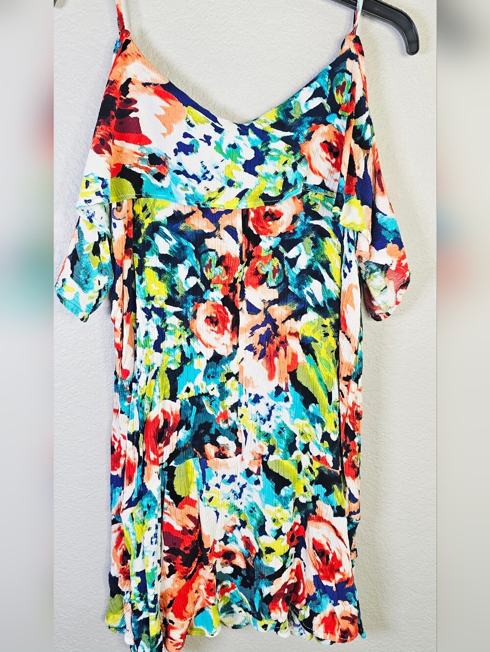Perfectly Priscilla 2XL Floral Cold Shoulder Blouse Watercolor Ruffle Plus Size
